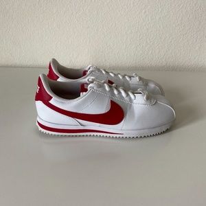 Nike Classic Cortez Unisex Sneakers